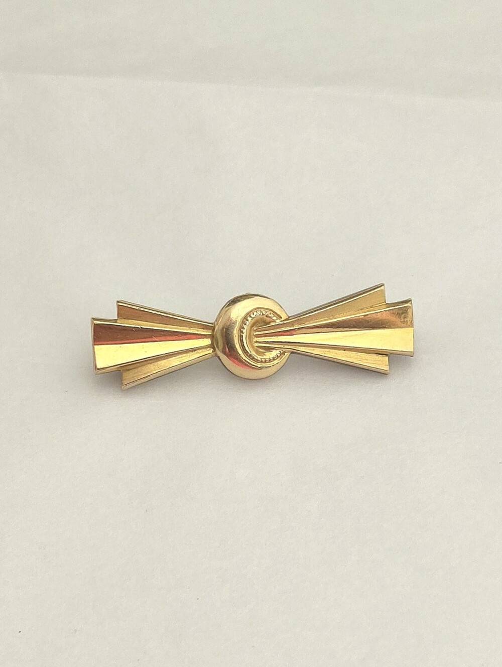 Vintage Gold Plated Pioneer Dangle Brooch Art Deco Fan Shaped Knot Brooch